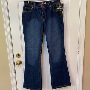 4 for $20 / NWT Jordache Button Fly Jeans